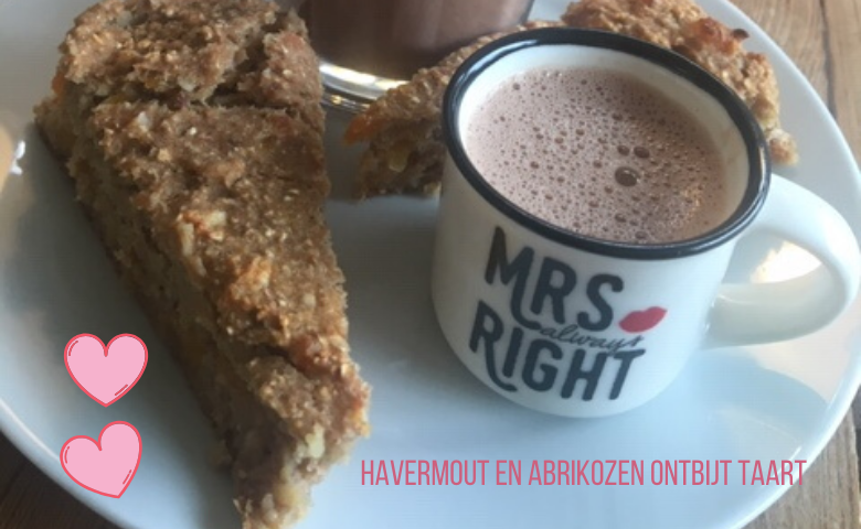 havermout en abrikozen ontbijt taart